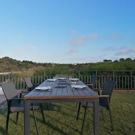빌라 Lakeview Luxury With Pool